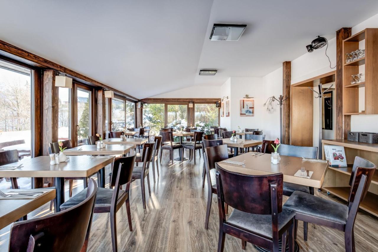Hotel Maralak Kunčice pod Ondřejníkem 外观 照片