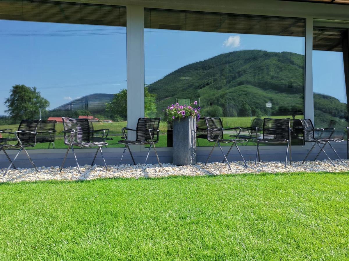 Hotel Maralak Kunčice pod Ondřejníkem 外观 照片