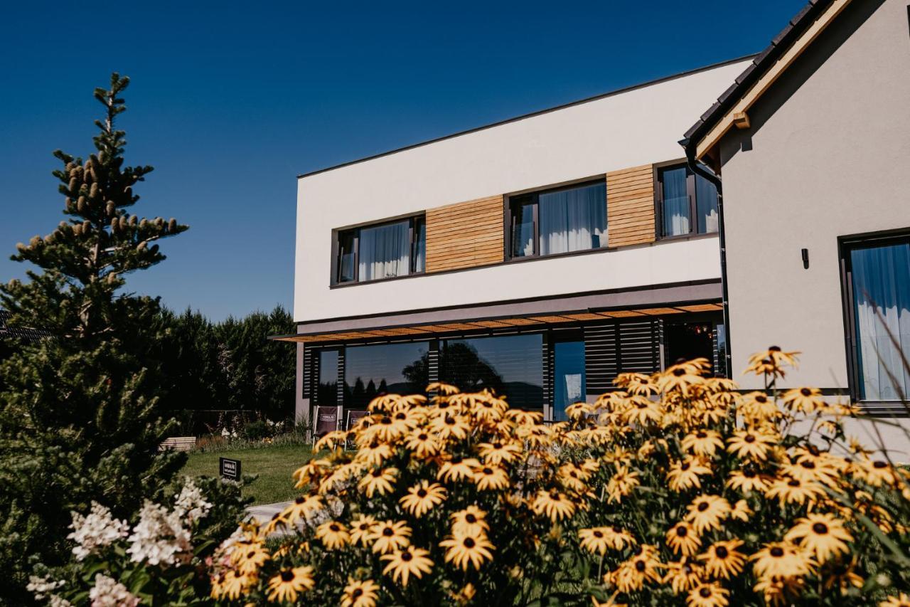Hotel Maralak Kunčice pod Ondřejníkem 外观 照片